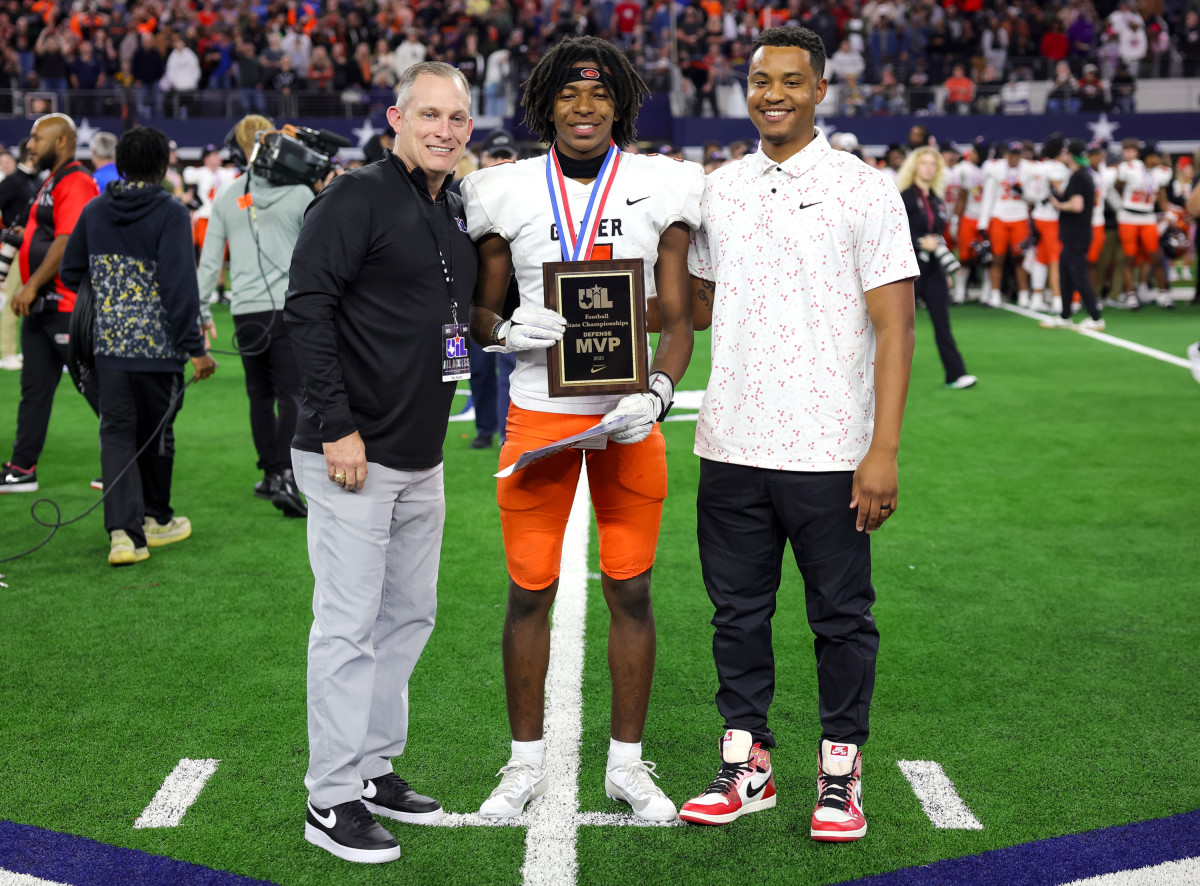 Gilmer vs Bellville UIL 4A Division 2 Final December 15, 2023 Photo-Tommy Hays24